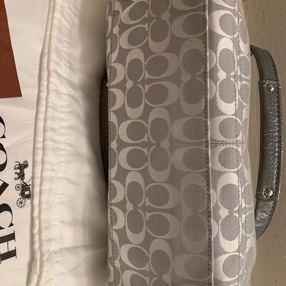 Coach bag with bust bag - Picture 4 of 8